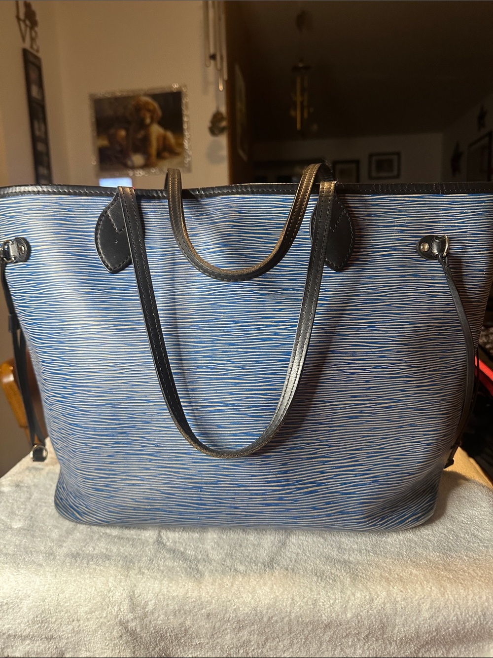 Louis Vuitton Blue Striated Epi Neverfull MM Leather Tote with Black Trim - Picture 4 of 12